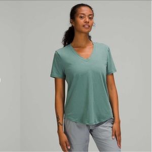 lululemon love v tee, size 6, tidewater teal